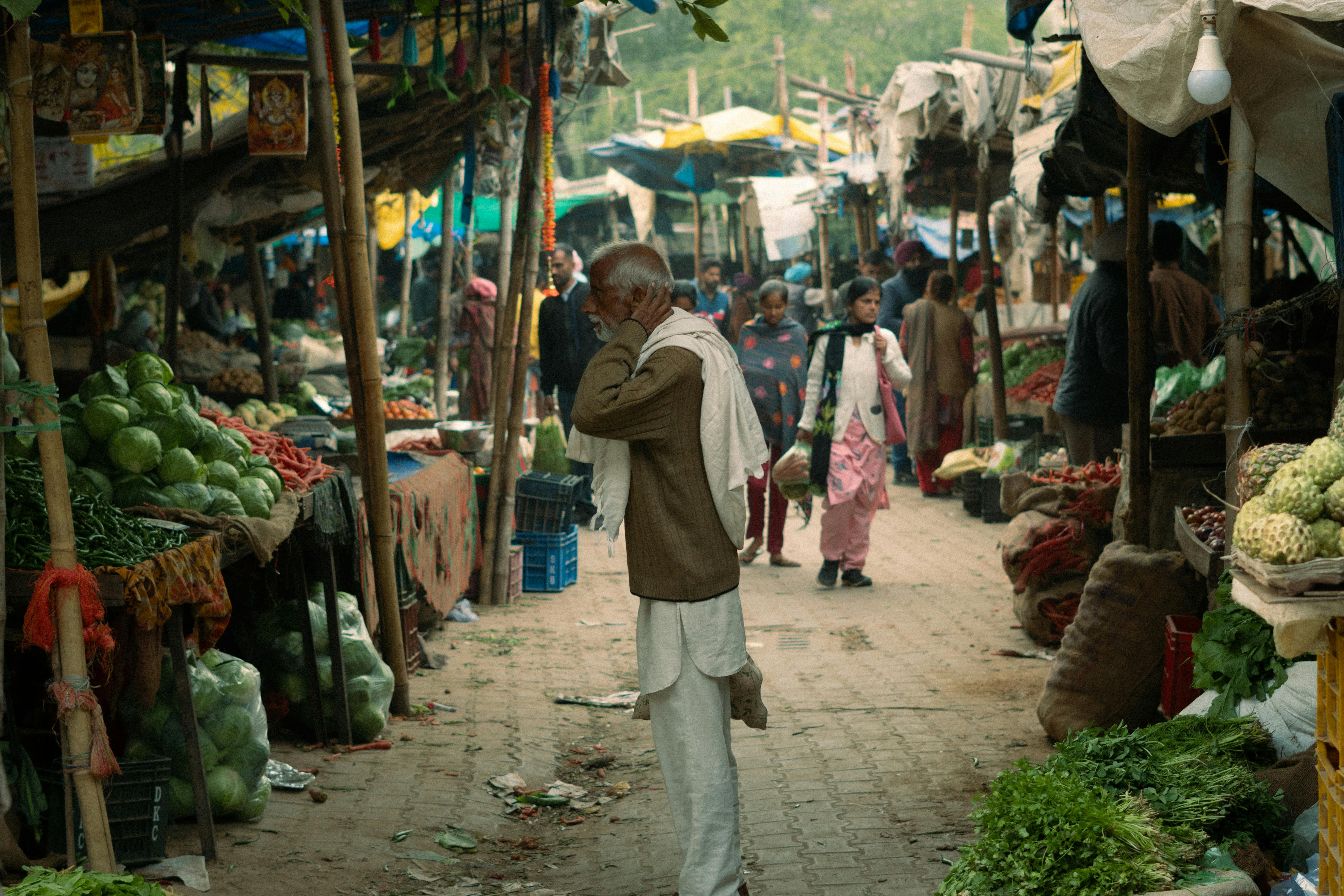 Note Dhake Dhari: Indian practices in selling agricultural produce in wholesale market